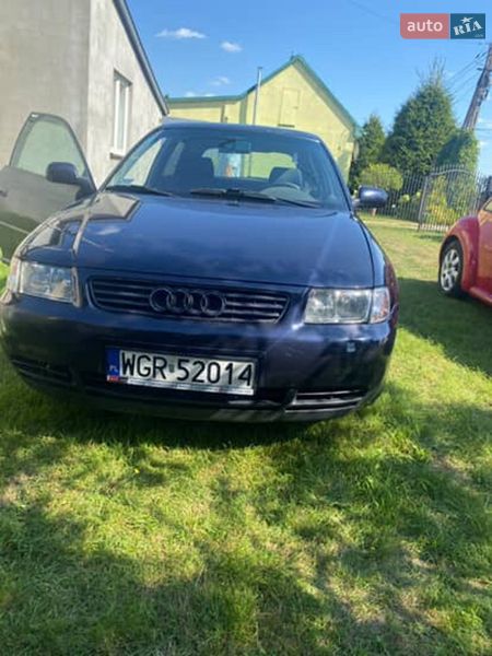 Хетчбек Audi A3
