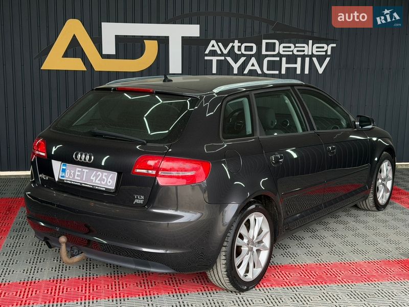 Хэтчбек Audi A3 2012 в Тячеве