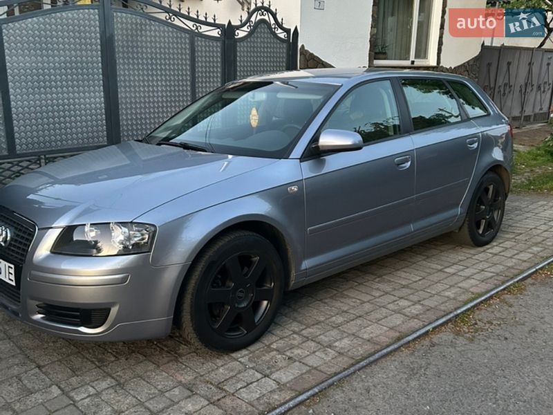 Хэтчбек Audi A3 2004 в Мукачево