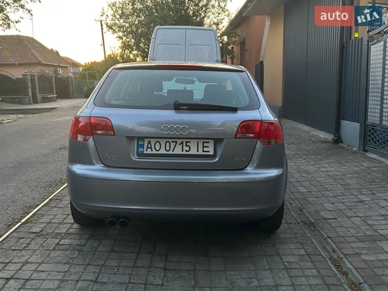 Хэтчбек Audi A3 2004 в Мукачево