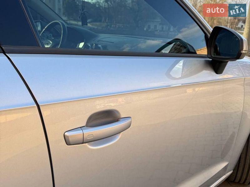 Хэтчбек Audi A3 2015 в Киеве