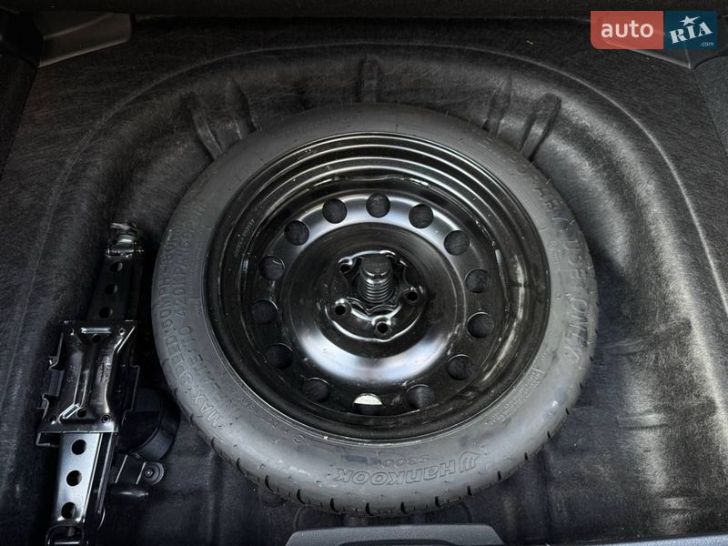 Хэтчбек Audi A3 2015 в Киеве
