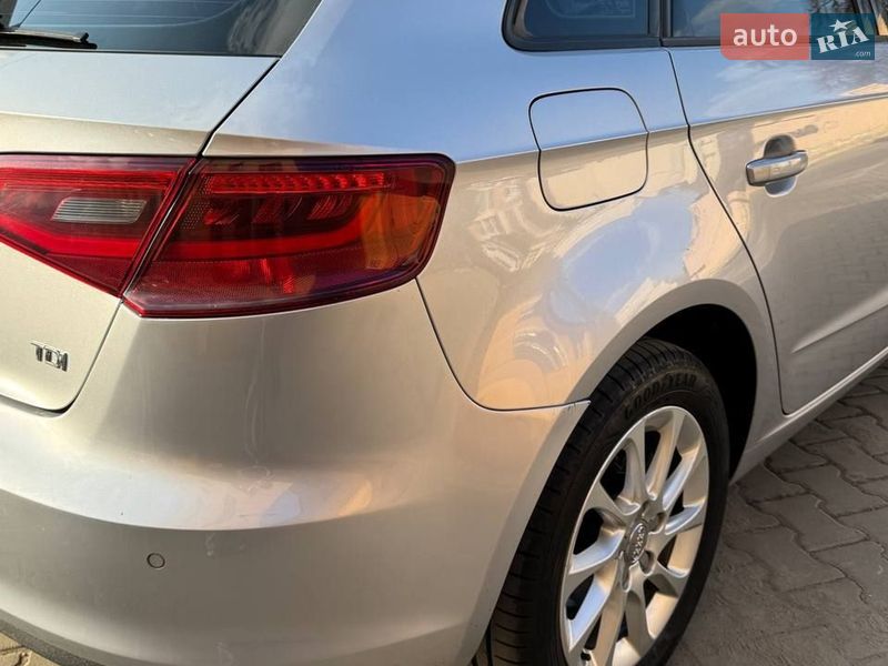 Хэтчбек Audi A3 2015 в Киеве