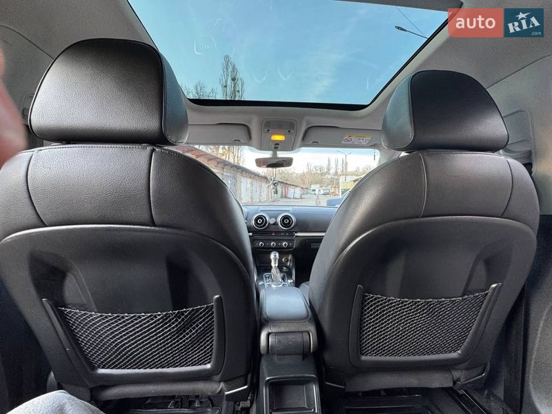 Хэтчбек Audi A3 2015 в Киеве