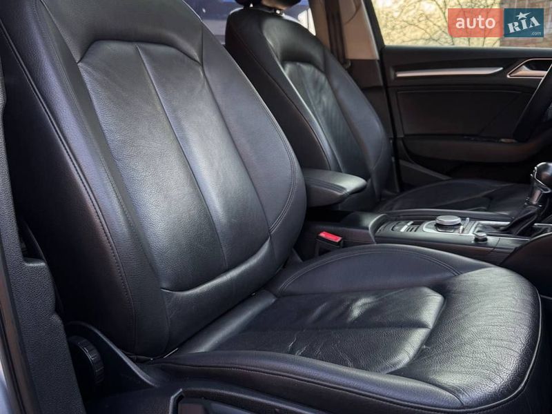 Хэтчбек Audi A3 2015 в Киеве