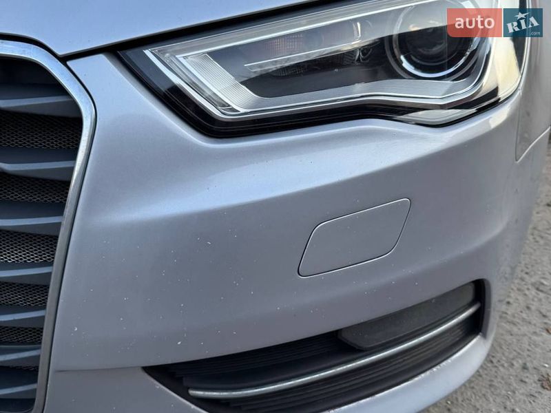 Хэтчбек Audi A3 2015 в Киеве