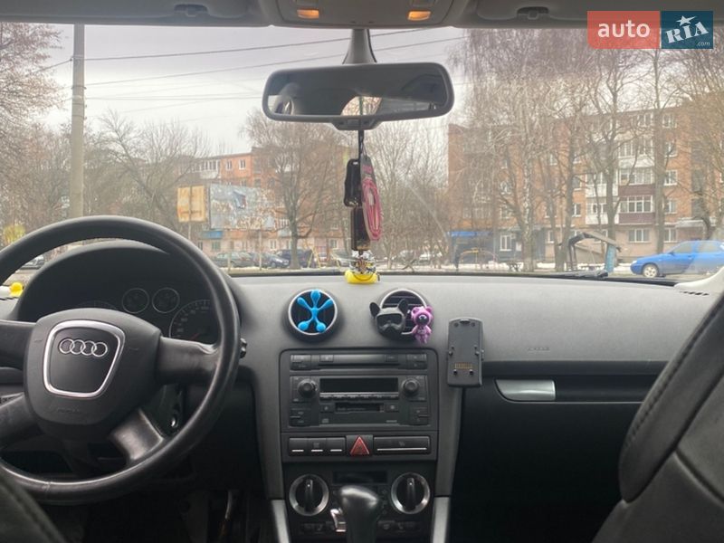 Хетчбек Audi A3 2004 в Конотопі