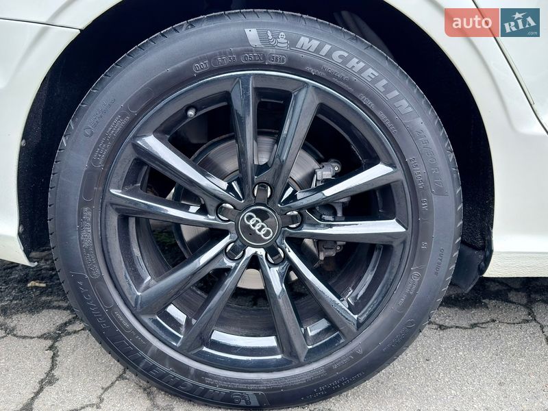 Седан Audi A3 2015 в Запоріжжі