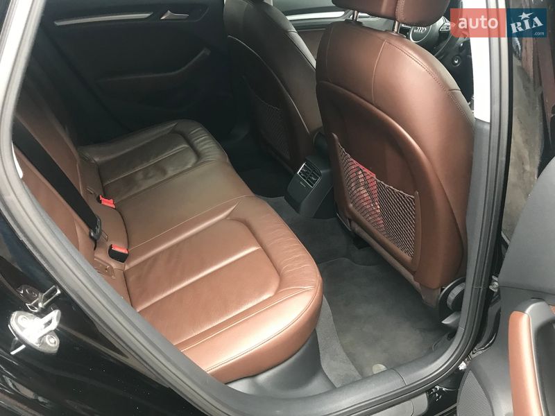 Седан Audi A3 2015 в Киеве