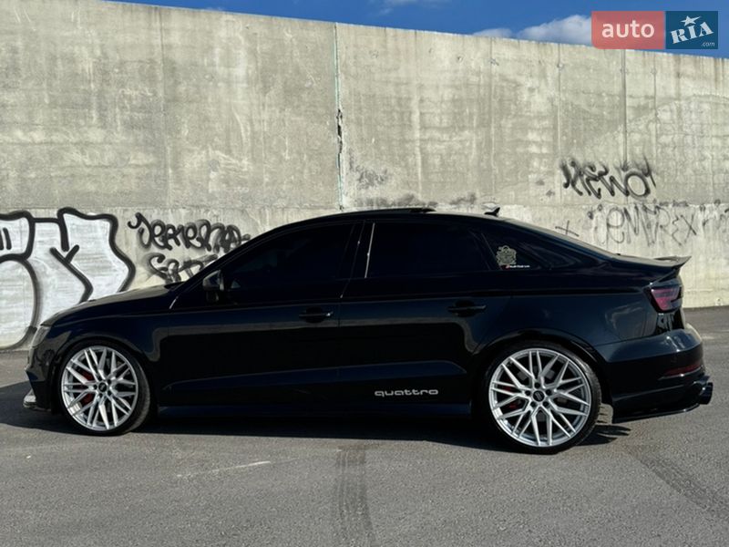 Седан Audi A3 2019 в Львове