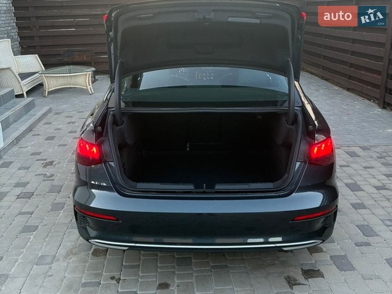 Седан Audi A3 2022 в Києві