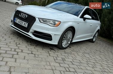 Audi A3  2015