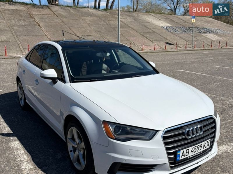 Седан Audi A3 2015 в Хмельнике