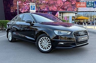 Audi A3  2016