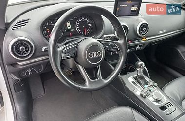 Седан Audi A3 2019 в Одессе
