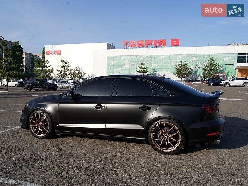 Седан Audi A3 2015 в Миколаєві