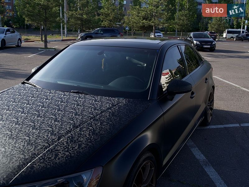 Седан Audi A3 2015 в Миколаєві