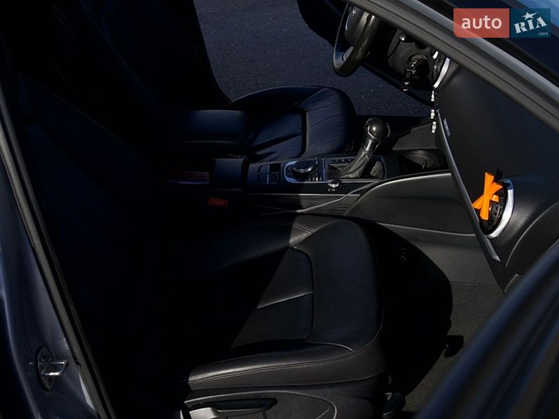 Седан Audi A3 2015 в Миколаєві