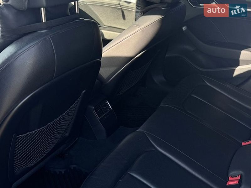 Седан Audi A3 2015 в Миколаєві