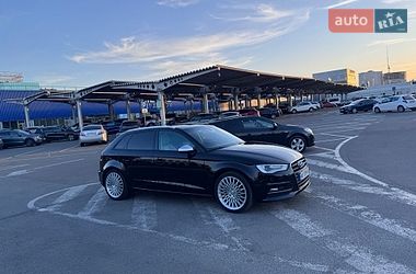 Audi A3  2016