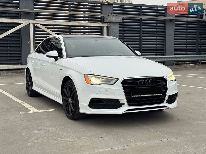 Хэтчбек Audi A3 2015 в Киеве