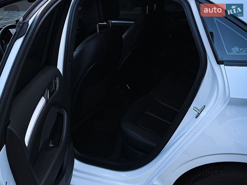 Седан Audi A3 2015 в Одессе