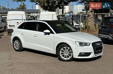 Audi A3  2015