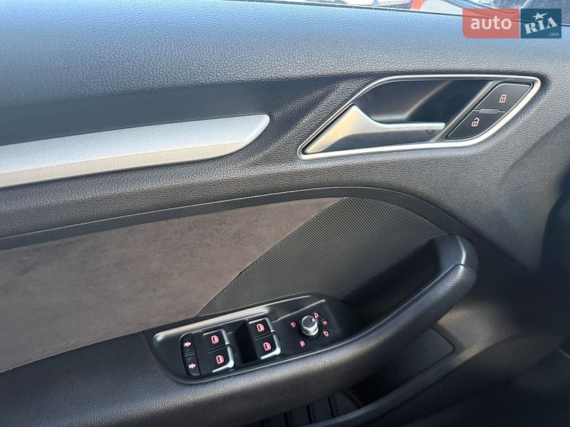 Хетчбек Audi A3 2016 в Іршаві