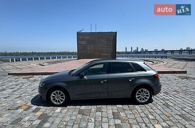 Audi A3  2015