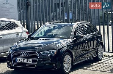 Audi A3  2016