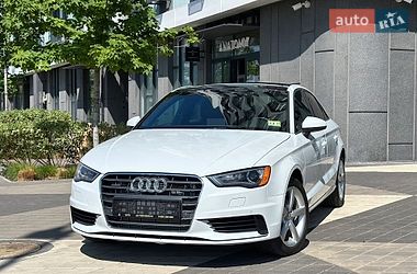 Audi A3  2016