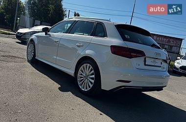 Хэтчбек Audi A3 2017 в Луцке