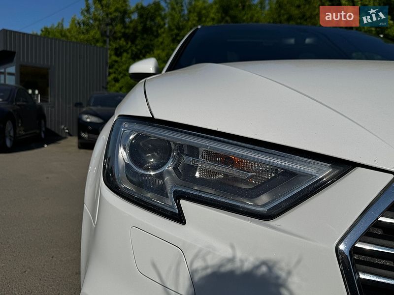 Хэтчбек Audi A3 2017 в Луцке