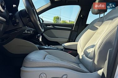 Хэтчбек Audi A3 2017 в Луцке