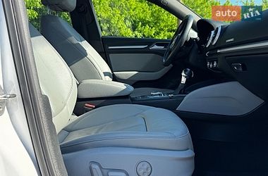 Хэтчбек Audi A3 2017 в Луцке