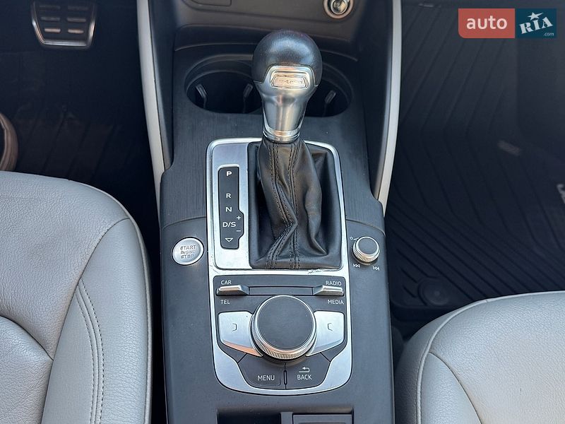 Хэтчбек Audi A3 2017 в Луцке
