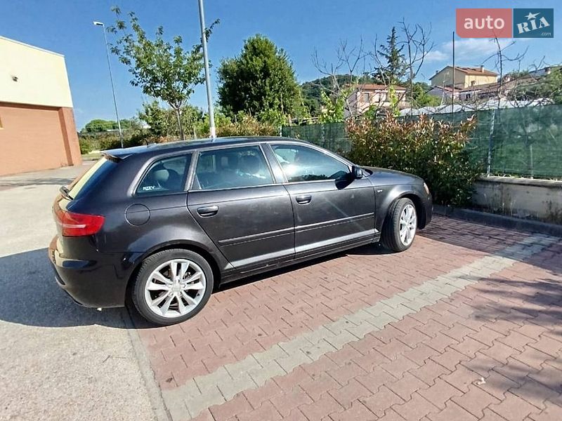 Хэтчбек Audi A3 2012 в Киеве