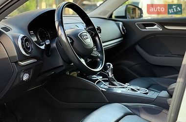 Audi A3  2015