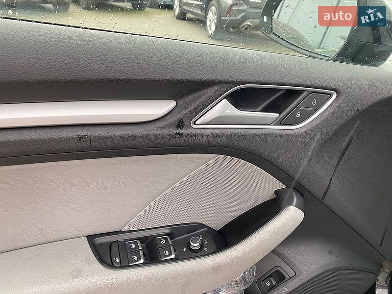 Хетчбек Audi A3 2016 в Львові