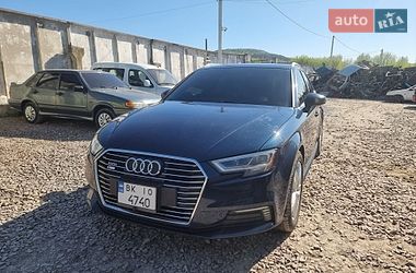 Audi A3  2017