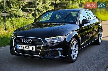 Audi A3  2017