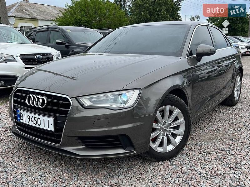 Седан Audi A3 2013 в Полтаві