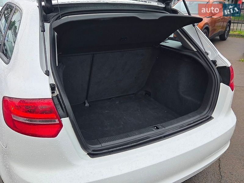 Хетчбек Audi A3 2012 в Києві