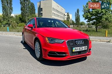 Audi A3  2015