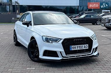 Audi A3  2016