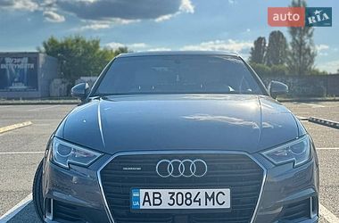 Седан Audi A3 2017 в Виннице