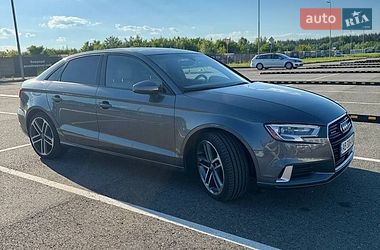 Седан Audi A3 2017 в Виннице