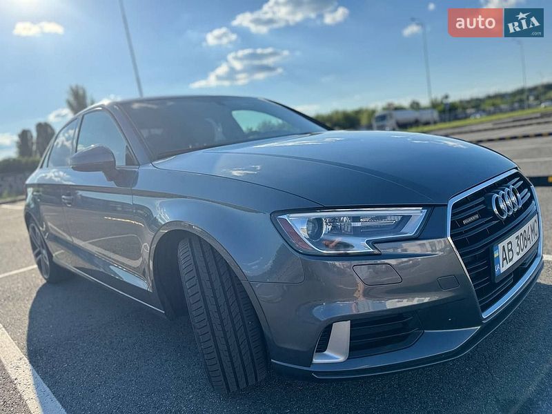 Седан Audi A3 2017 в Виннице