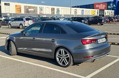 Седан Audi A3 2017 в Виннице