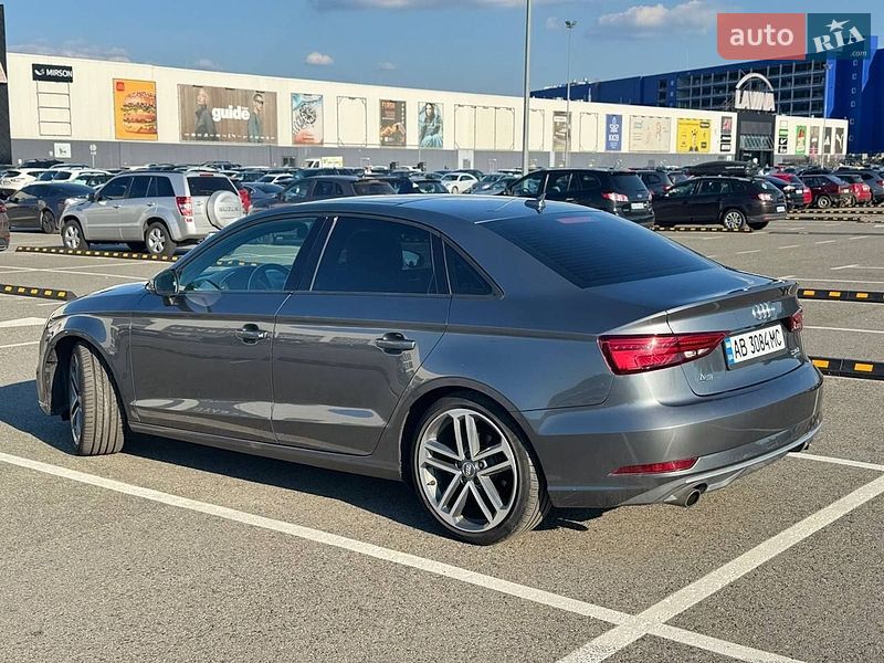 Седан Audi A3 2017 в Виннице